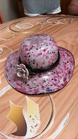 Mutano Style Glass Art Hand Blown Pink Hat