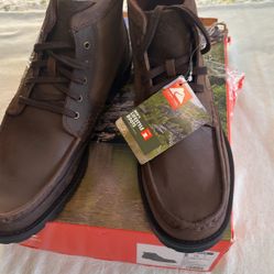 Boots Ozark Trail Outdoor Equipment.size 13 .cash Only Area77023