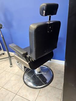 Barber chair