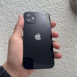 iPhone 12 (unlocked) 256 Gb