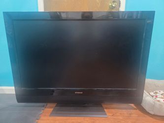 42" Poloroid TV