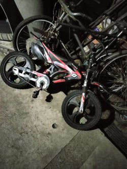 12-in dirt bike full suspension tuned up and ready to go