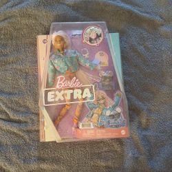 Barbie EXTRA Doll 