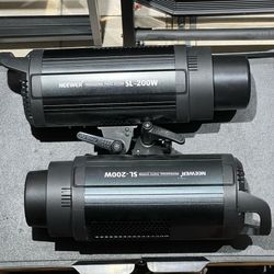 Neewer SL-200W LED Video Lights
