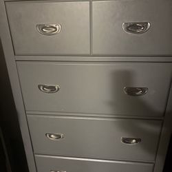 Chadwick Gray 4 Drawer Chest 