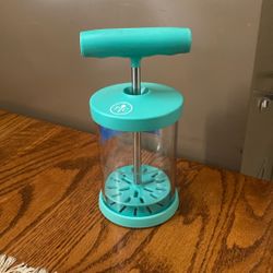 Pampered Chef Whipped Cream Maker New