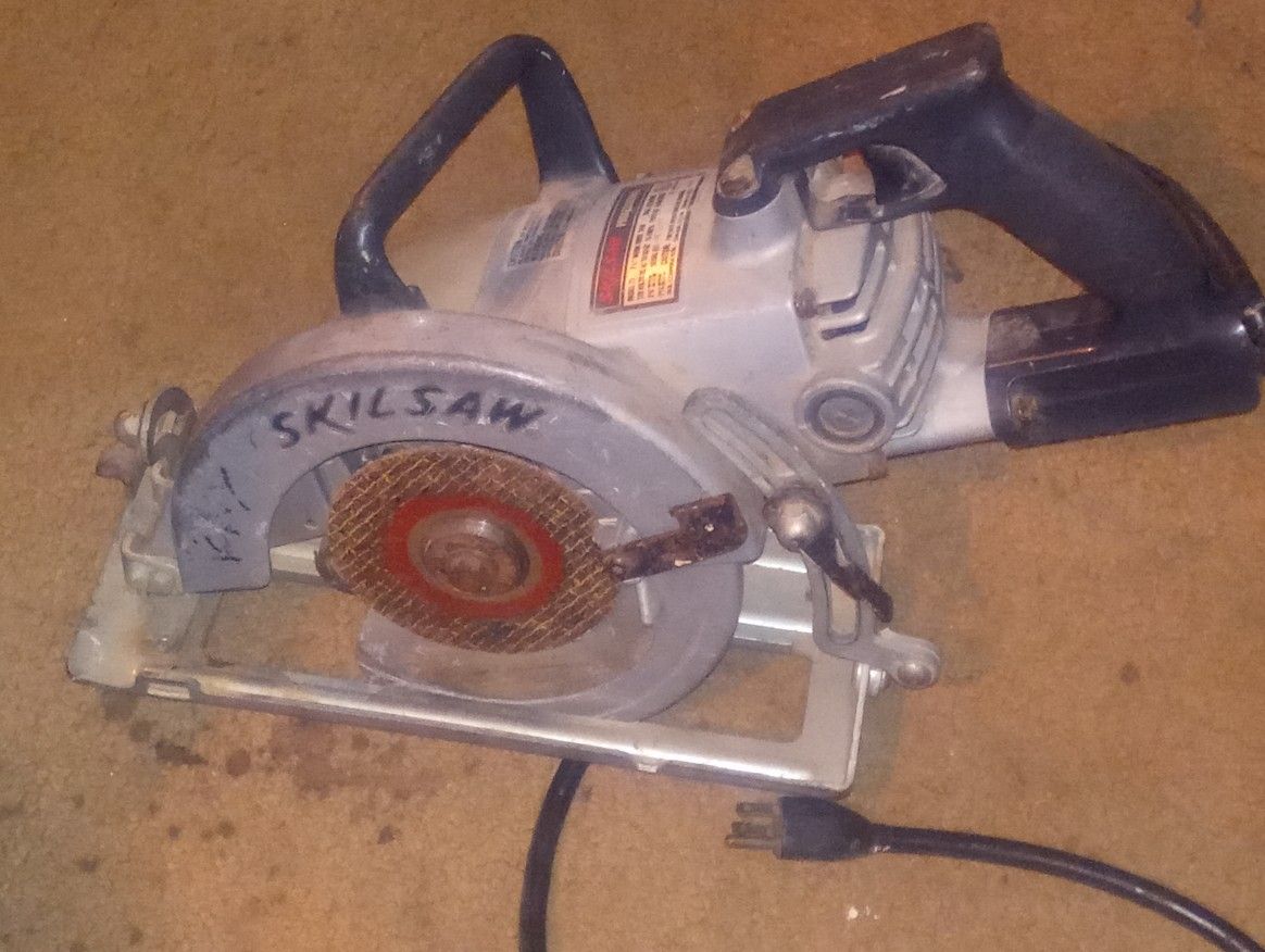 Skillsaw Professional 77