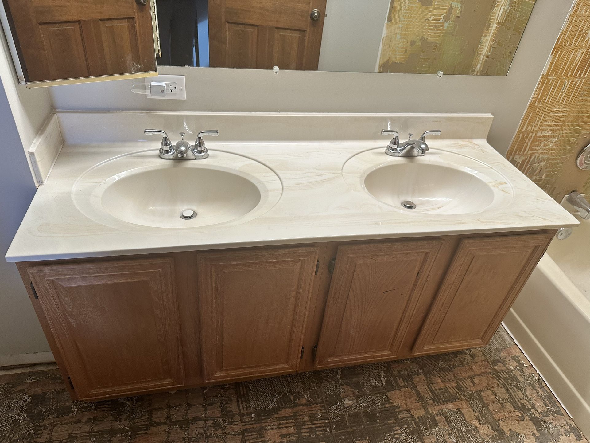 Double Bathroom Vanity