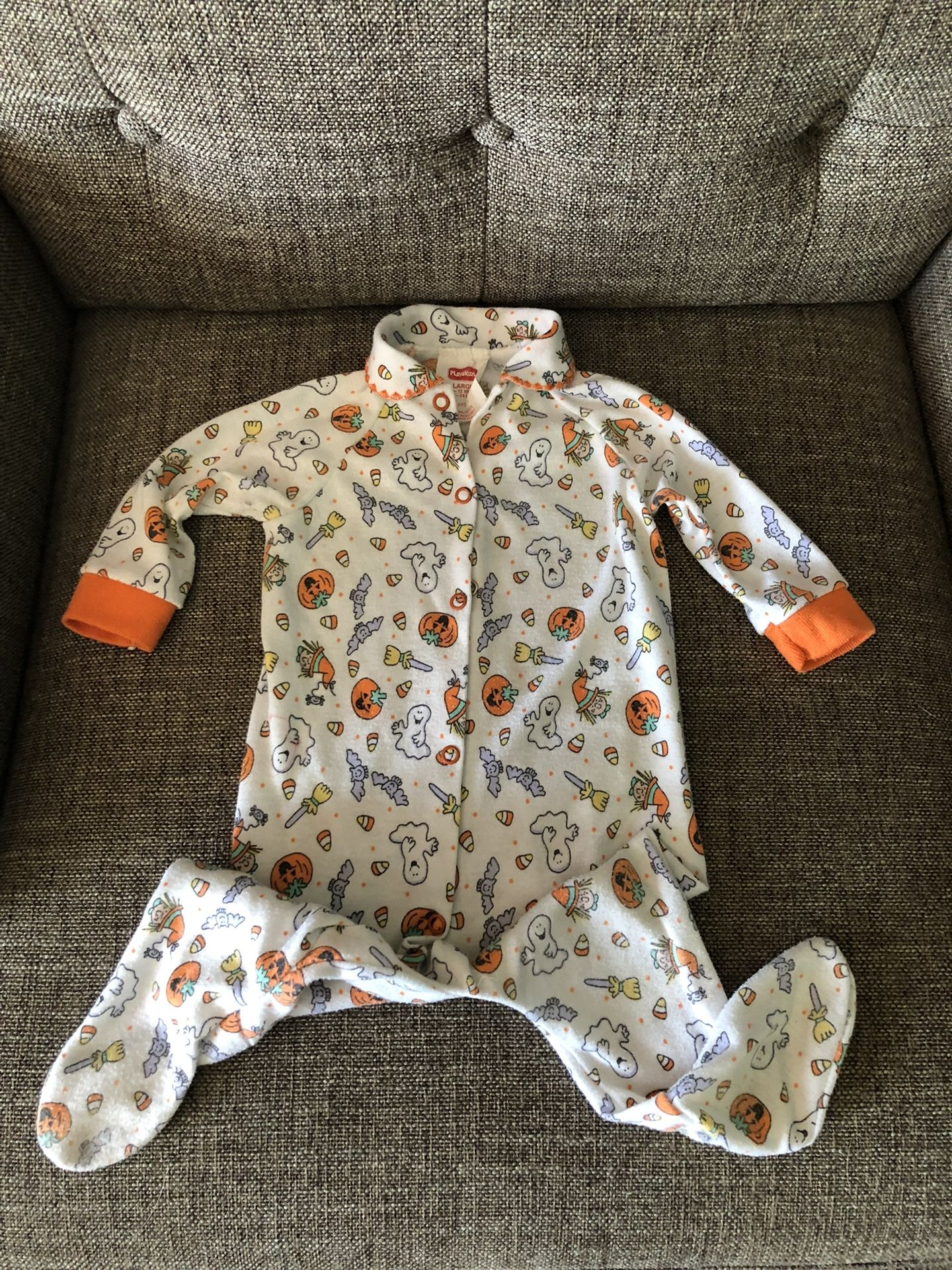 PLAYSKOOL Infant Sleeper Halloween Themed Size 6-12 Months