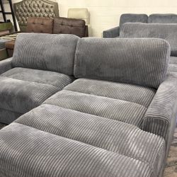 New 90x66 Sectional Couch / Free Delivery 