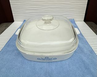 Vintage Corning Ware 10" Square Casserole Dish With Lid
