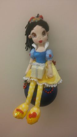 Disney's Snow White on blue ornament ball