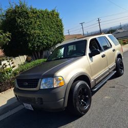 2002 Ford Explorer