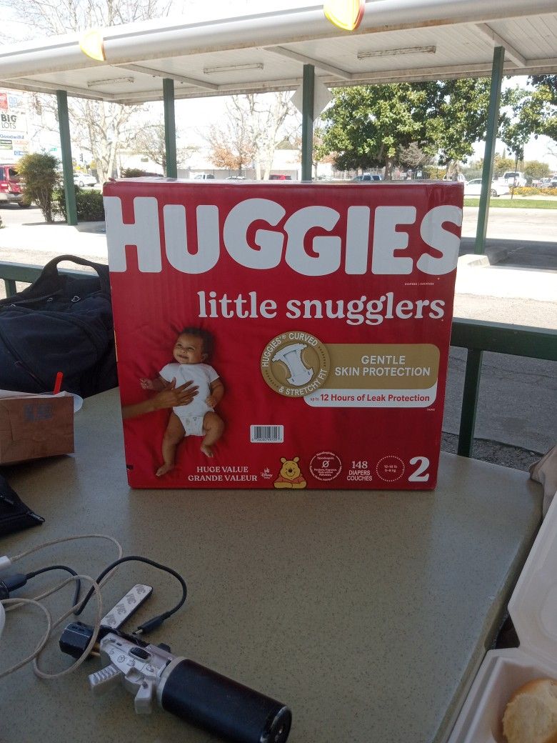 Huggies Little Snugglers - Size 2 - 148 Diapers