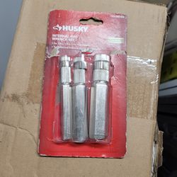 Internal Pipe Wrench Set