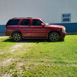 2004 GMC Yukon