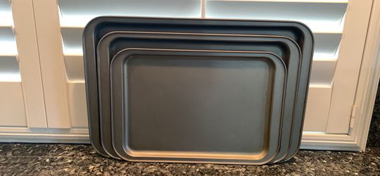 Set of 3 used cookie sheets