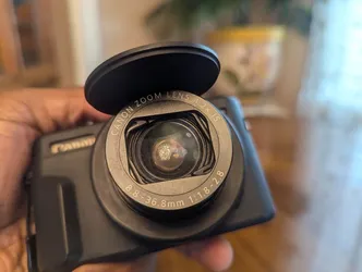 Canon PowerShot G7 X Mark II