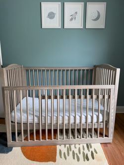 Pottery Barn Emerson Convertible Crib