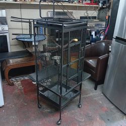 Rolling Large Bird Cage W/ Play Top
