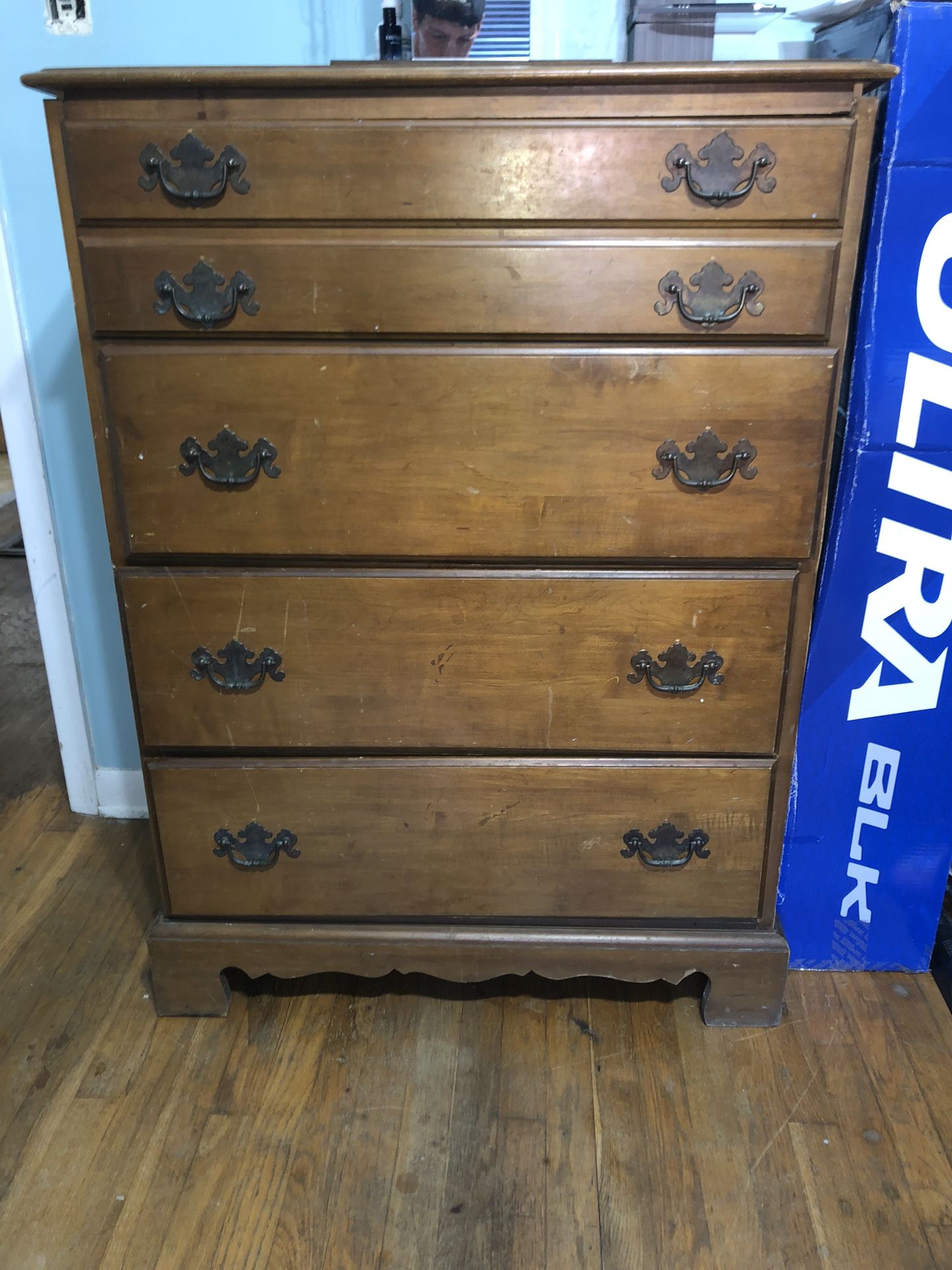 Dresser