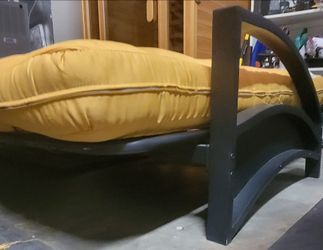 Full size futon