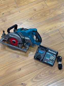 Makita Rear Handle Circular Saw