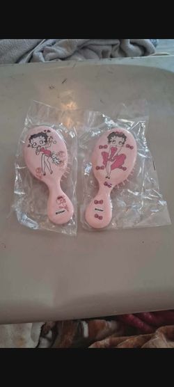 Betty boo Brushes the price is $2 each