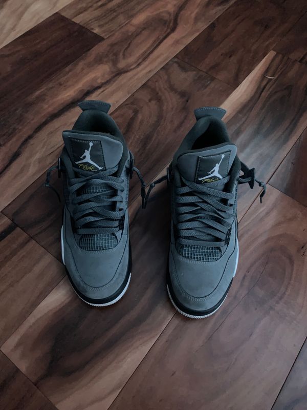cool grey 4s black laces