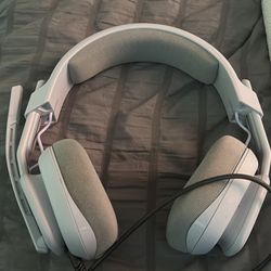 Astro A10 headset