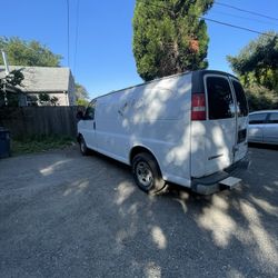 2004 Chevrolet Express