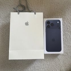 iPhone 17 Pro Max 1Tb Deep Blue