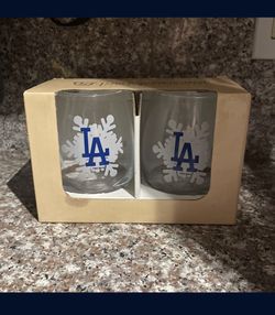 Dodger Cups
