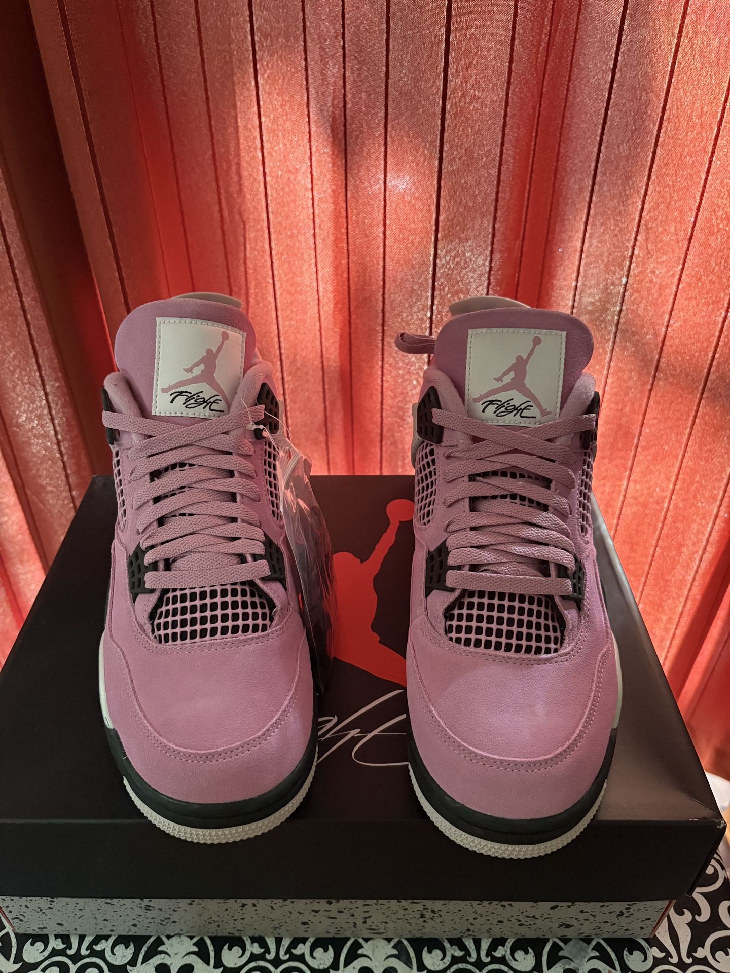 Nike Air Jordan 4 Retro Orchid