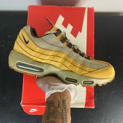 Nike Air Max 95 Premium Wheat Size 10.5