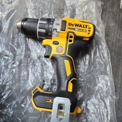 DEWALT 20VMAX XR BRUSHLESS 1/2"(13MM) CORDLESS DRILL DRIVER LAKE NEW 