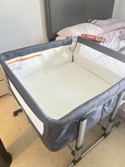 Double Bassinet For twins
