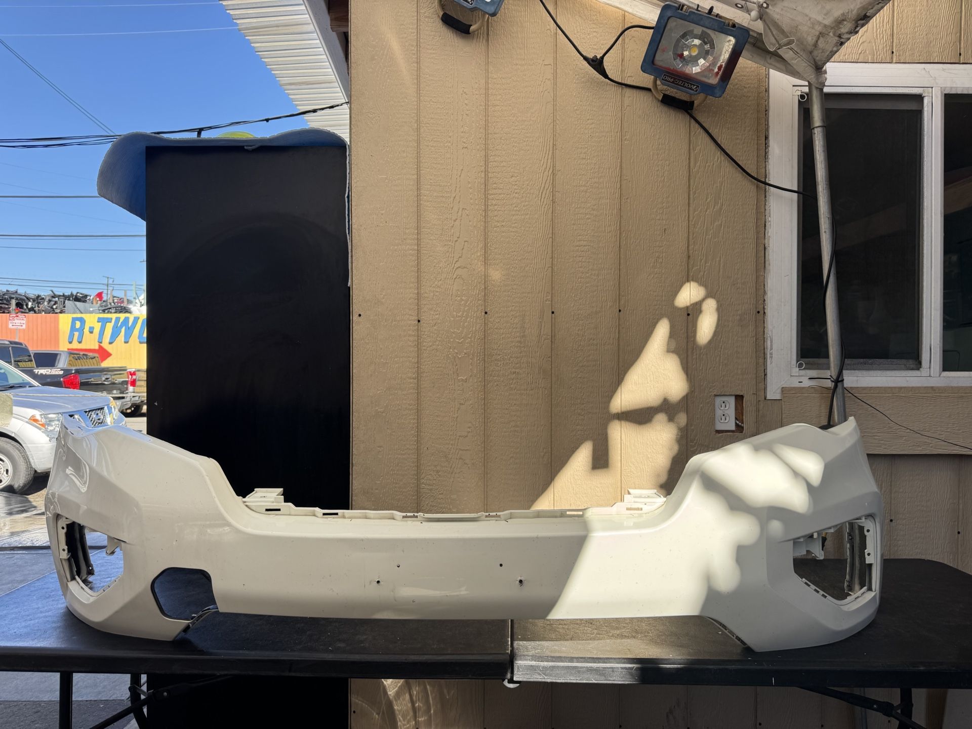 2017 2018 2019 NISSAN PATHFINDER FRONT BUMPER COVER OEM USED 