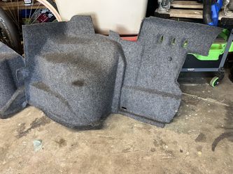 E36 Sedan Trunk Carpet (sides Only)