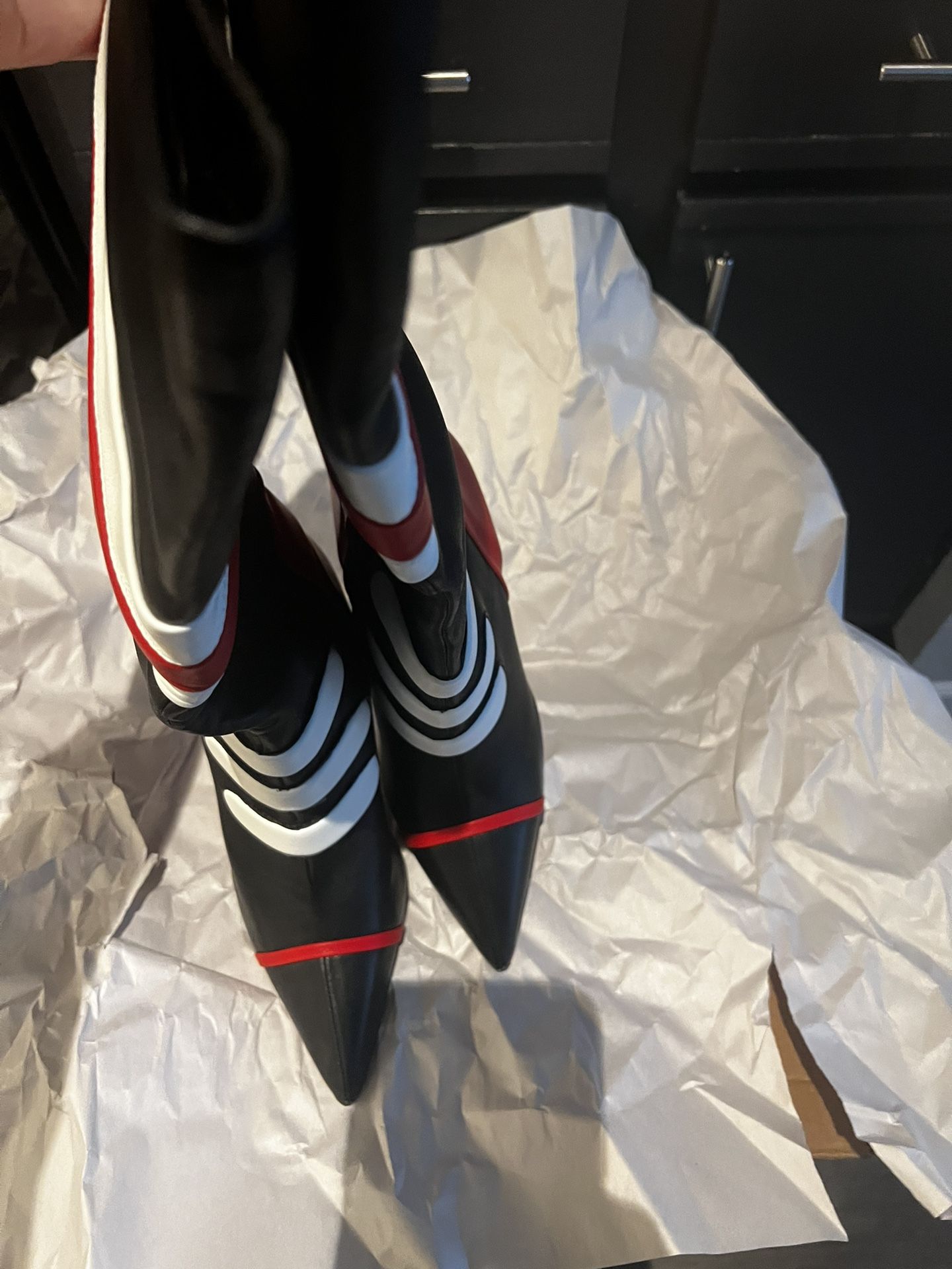 Steve Madden Sukie Stilleto Knee High Boots, Black Red White, Graphic, Trendy 4"