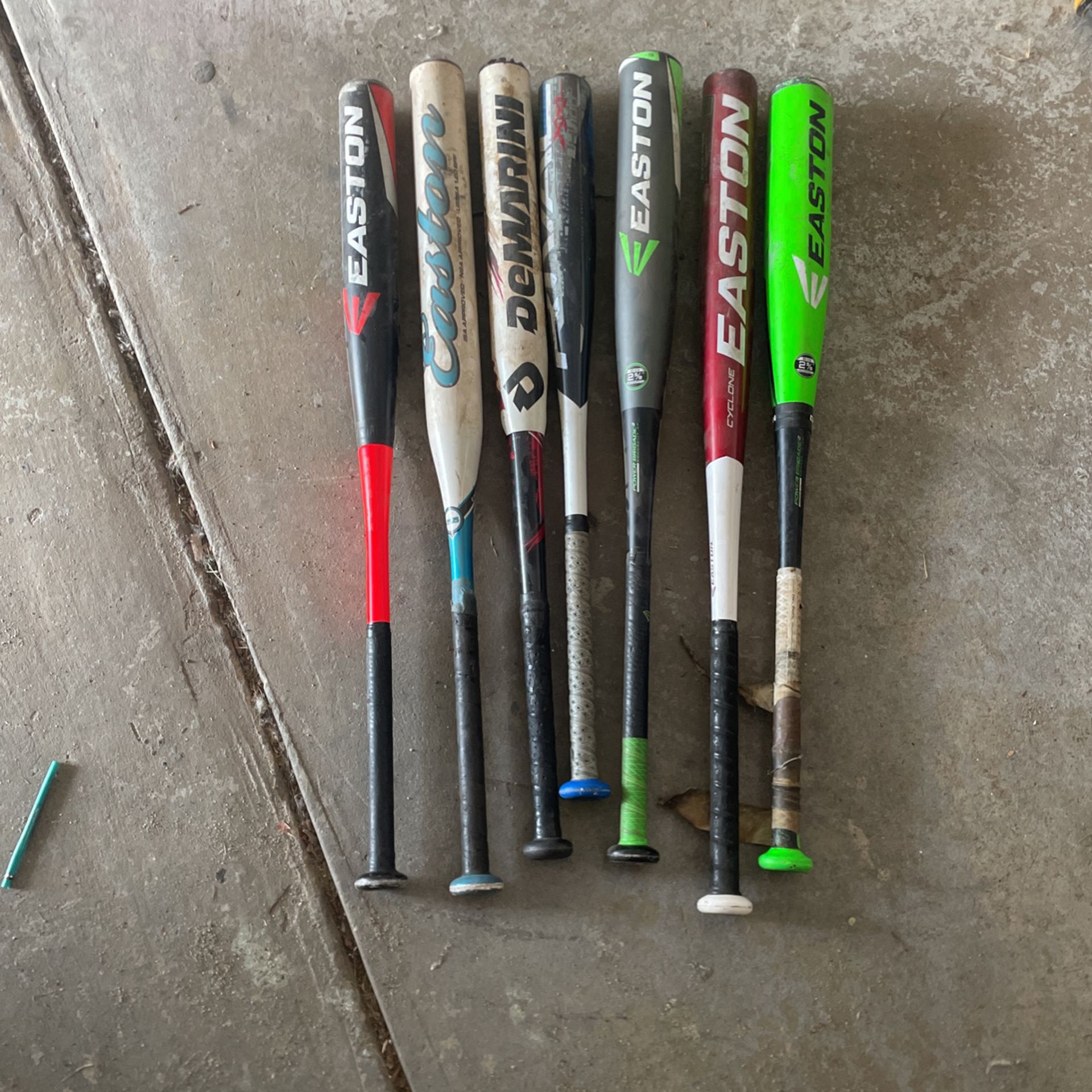 Used Baseball Soft ball lot for Sale in Modesto, CA - OfferUp