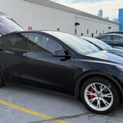 Tesla Y performance 