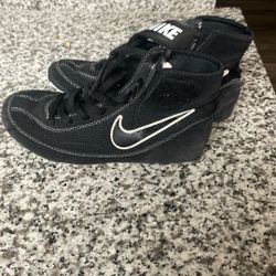 Selling Kids Wrestling Shoes 