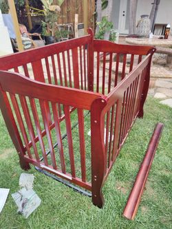 Storkcraft Tuscany Convertible Crib - Cherry Wood