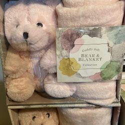 Bear & Blanket