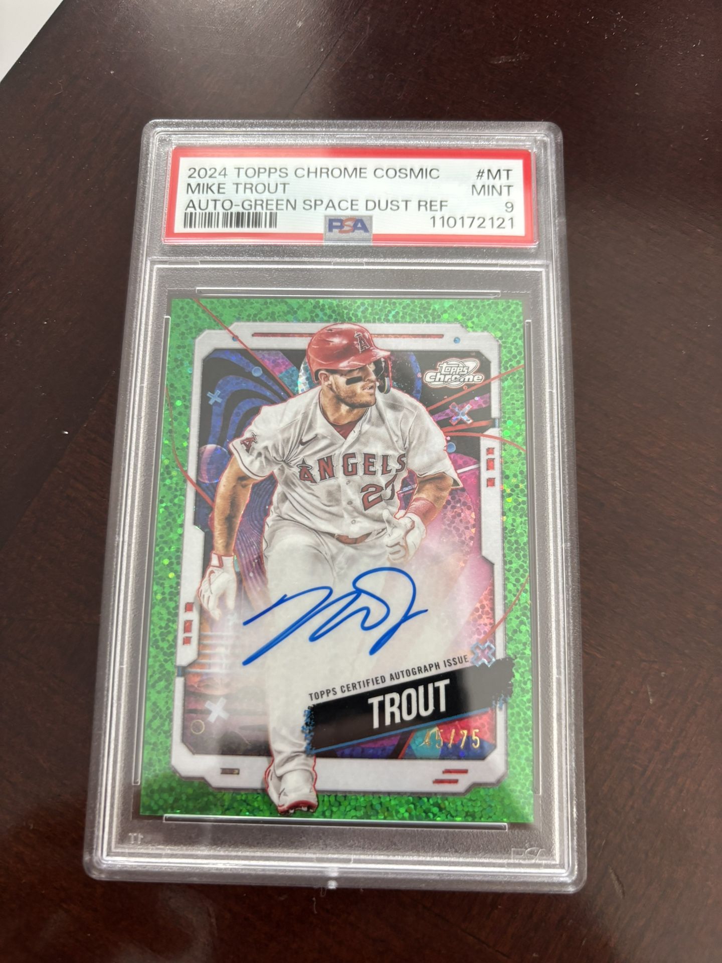 2024 Topps Chrome Cosmic Cosmic Chrome Autographs MT Mike Trout auto green space dustÂ