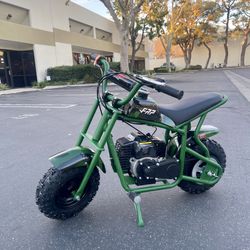 Mini Bike , Dirt Bike, Pit Bike, 50cc-2 Stroke Kids Pit Bike Motorcycle , top speed 20mph, mix weight 165lb