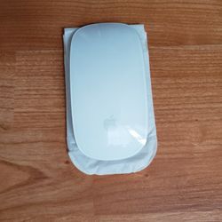 BRAND NEW APPLE MOUSE