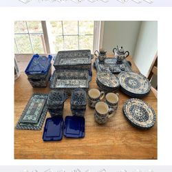 Classic Dinnerware Collections Timeless Pieces with Vintage Charm TV them