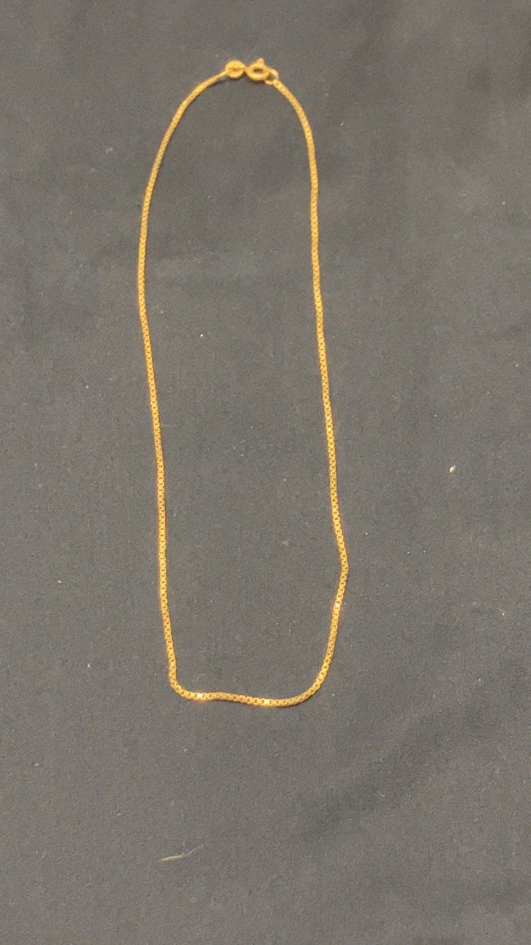 18k Gold Chain
